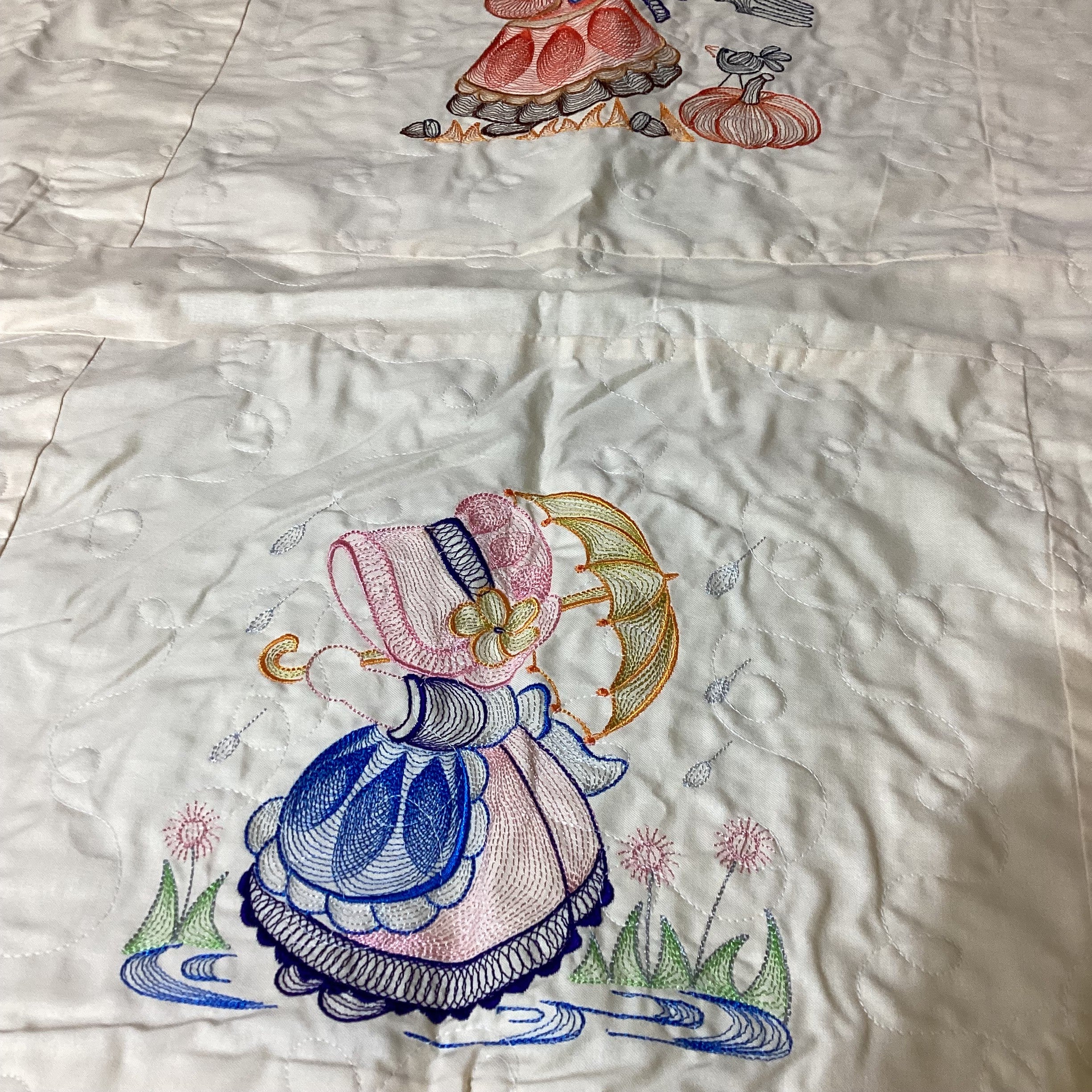 Embroidered Twin Quilt Gift Set, Bag, Wall Hanger,  comforter bedspread duvet cover gift idea