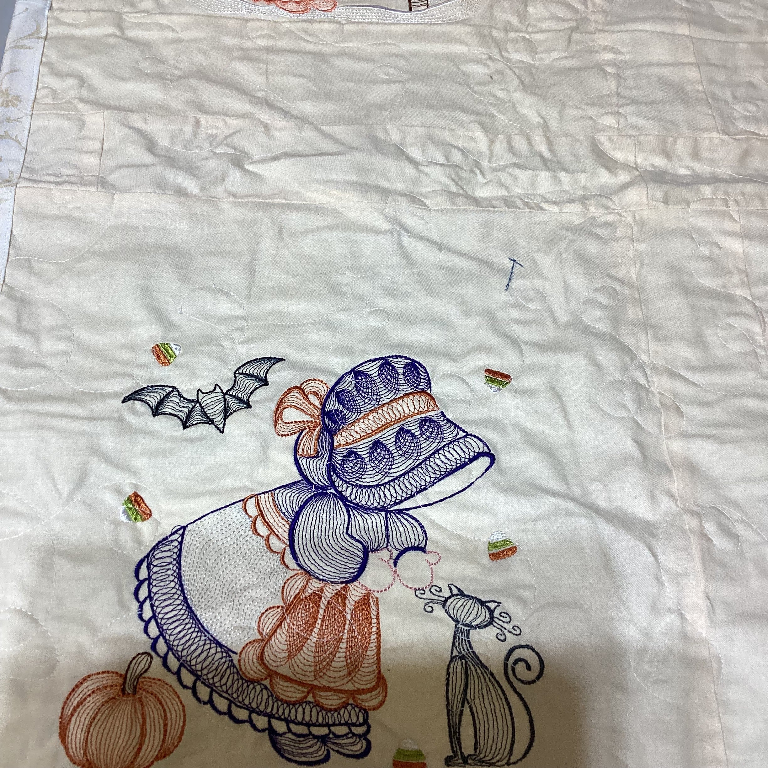 Embroidered Twin Quilt Gift Set, Bag, Wall Hanger,  comforter bedspread duvet cover gift idea